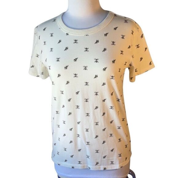 Zoe + Liv Bee TShirt, Small. Cream. Scoopneck with bees! - Picture 2 of 9